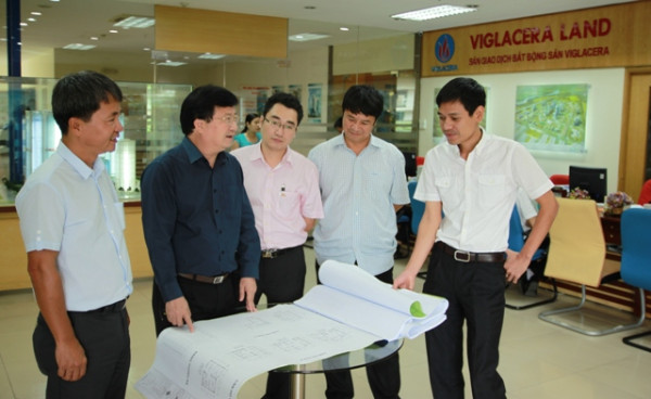 Bộ Trưởng Bộ Xây dựng Trịnh Đình Dũng thăm và kiểm tra tình hình triển khai các dự án nhà ở xã hội tại TCT Viglacera.